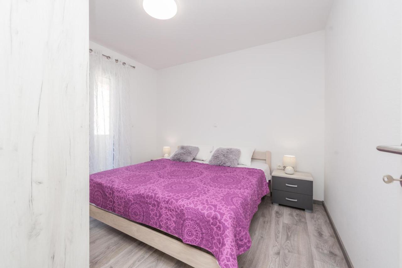 Apartments Janice ปาโกชตาเน ภายนอก รูปภาพ